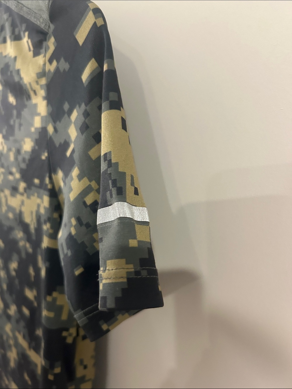 Camo Performance Tee - Picture 2 of 7